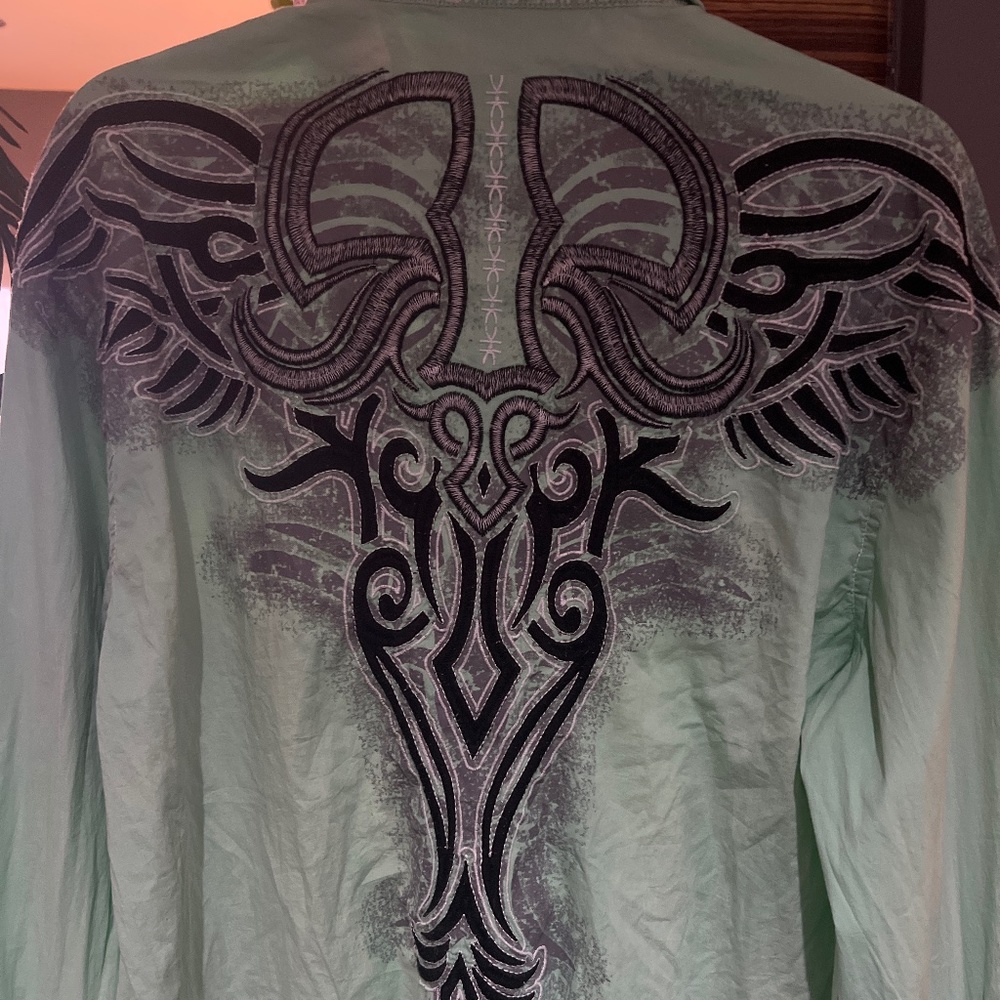 MENS XL ROAR button up shirt